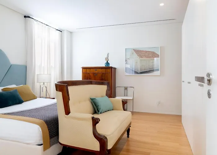 The Art - Homes Apartment *