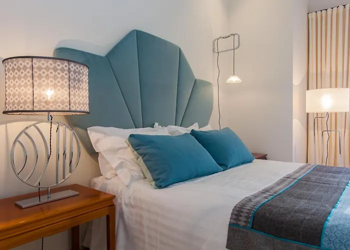 The Art - Homes بورتو